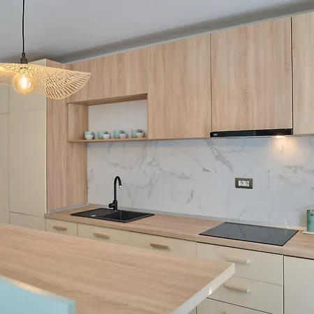 Roxys Retreat In Nord10 By Alezzi - Pool N Playground Lejlighed Mamaia
