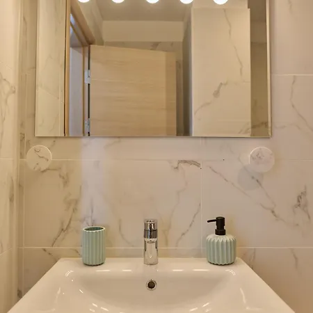 Апартаменты Roxys Retreat In Nord10 By Alezzi - Pool N Playground Мамая